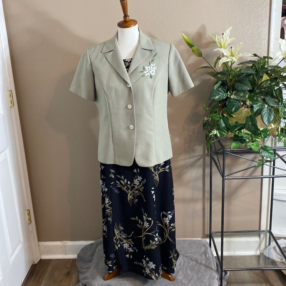 Studio I Maxi Ladies Dress with Jacket
